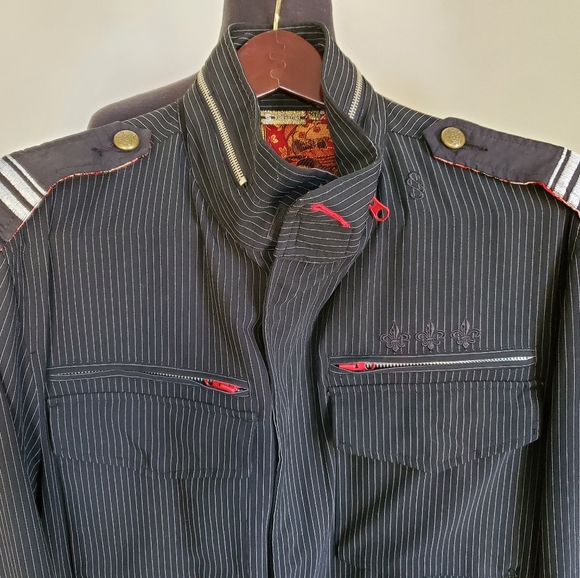 Subscript Mens Military Style Striped Jacket - Picture 3 of 11